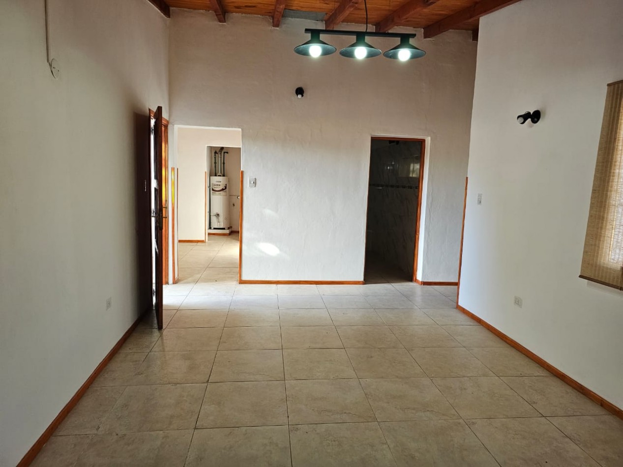 Foto Casa en Alquiler en Esquel, Chubut - $ 310.000 - pix118061779 - BienesOnLine